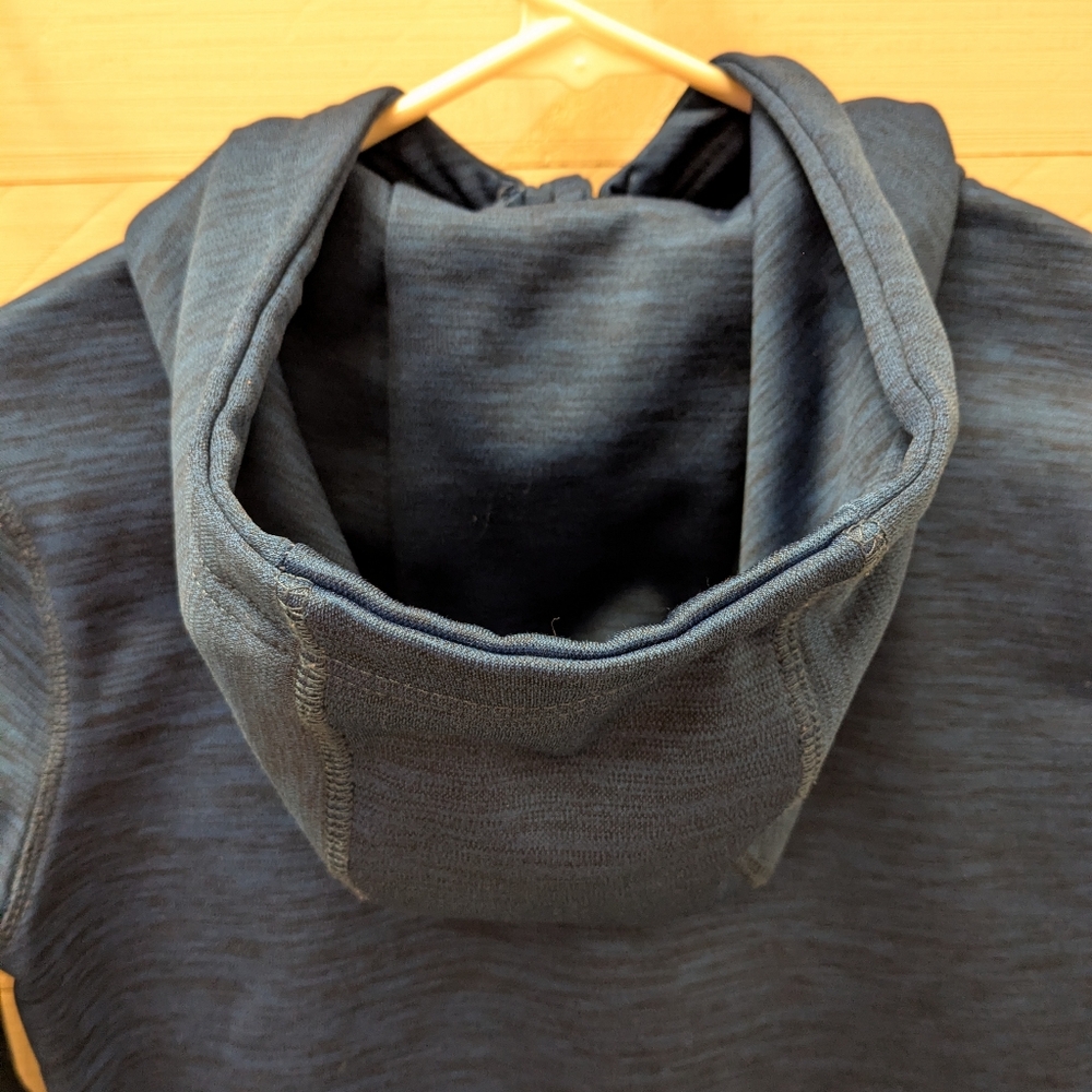 🟦 Eddie Bauer Boy's Heather Blue Zip-Up Hoodie; Size: 8 - Picture 5 of 6